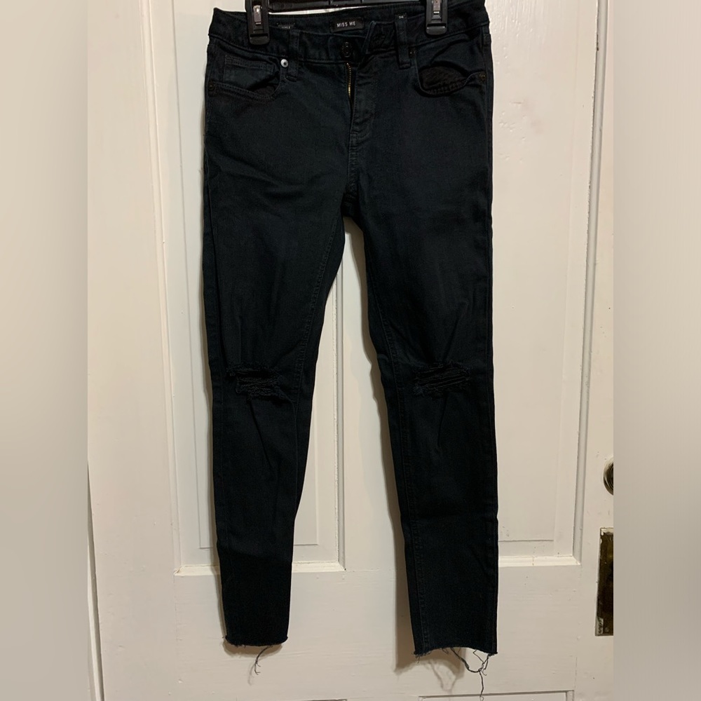 Miss Me Black Skinny Jeans